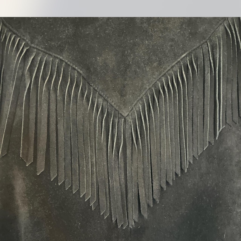 Wilsons Women's Suede Black Fringe Jacket - Picture 7 of 7